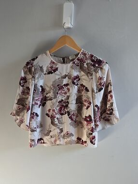Wilfred Aritzia Off White and Burgandy Silk Short Sleeved Blouse Size Small